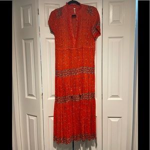 Beautiful brand new never worn Free People orange Bohemian dress! 🌺